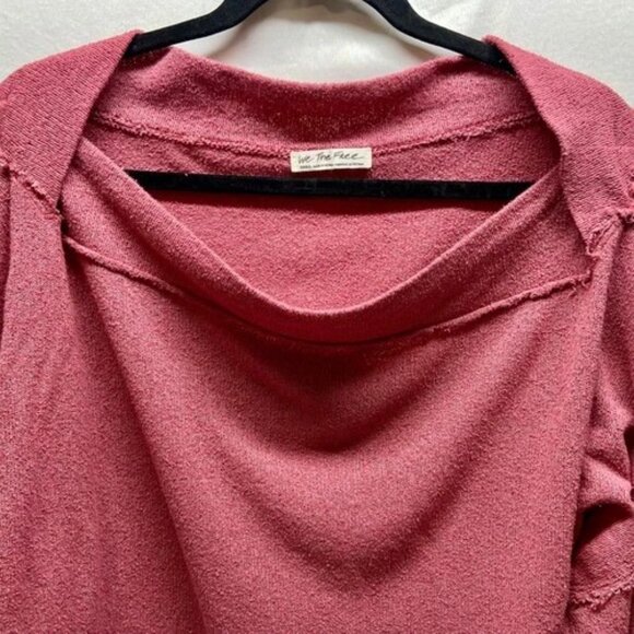 We The Free Stay With Me Hacci Top Women's Small Raspberry Pink Long Sleeve GUC - Picture 2 of 10